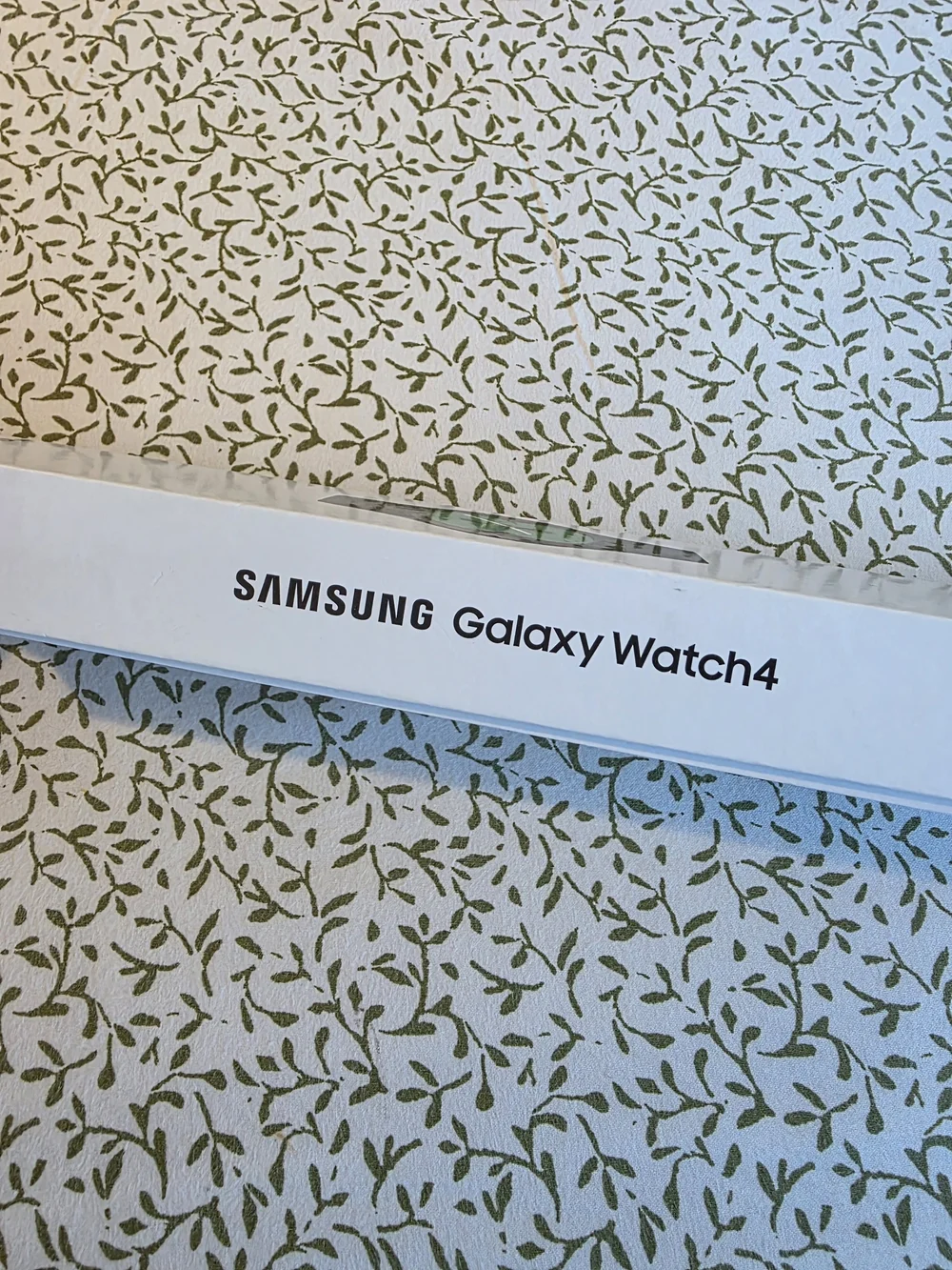 Samsung Galaxy Watch4 Smartwatch - Black